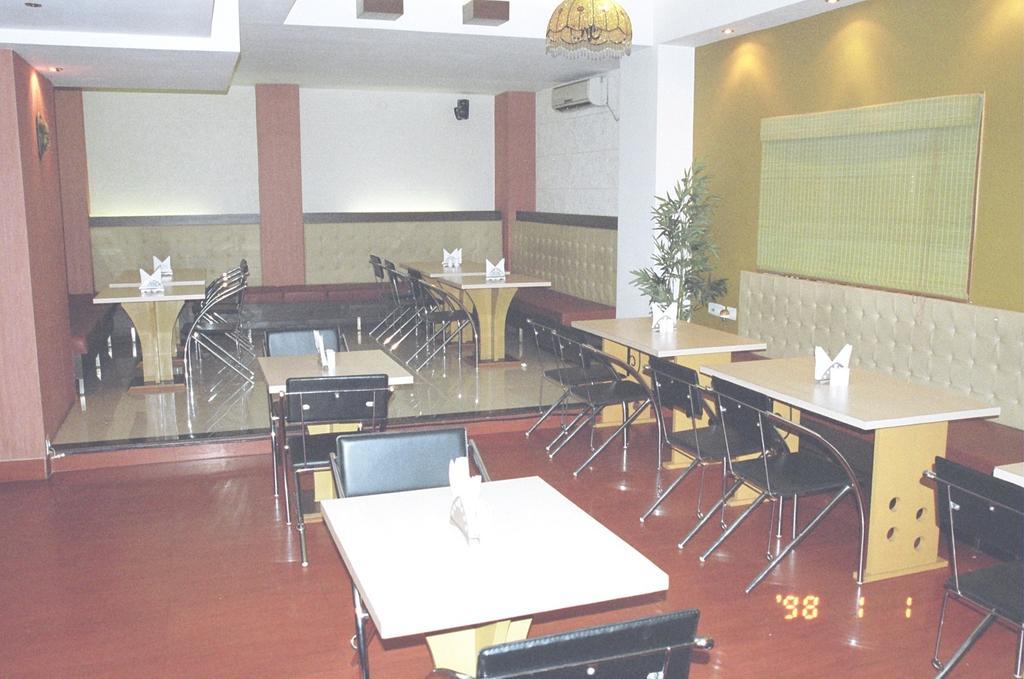 Hotel Fame City Guwahati Exterior foto